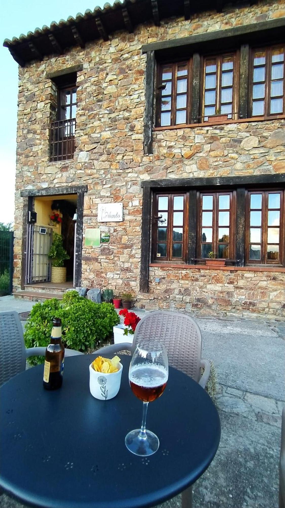 Al Viento, Alojamiento & Turismo Rural Pradena Del Rincon Exterior photo