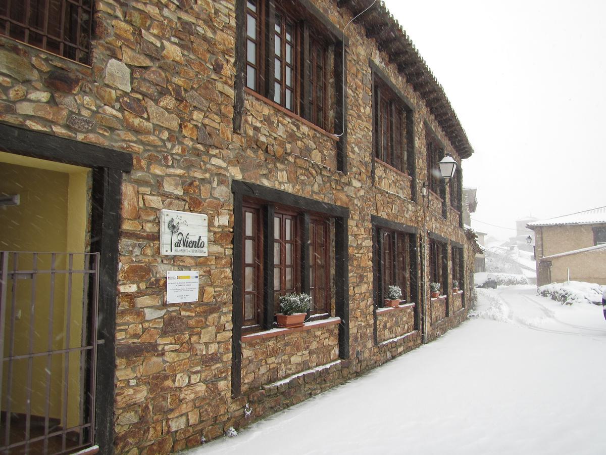Al Viento, Alojamiento & Turismo Rural Pradena Del Rincon Exterior photo